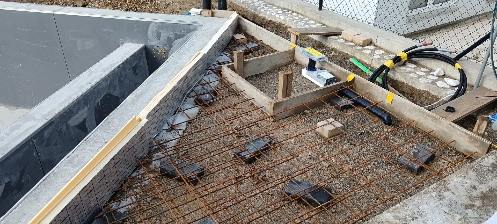 Reflet Exterieur Paysagiste Preparation Terrasse Piscine